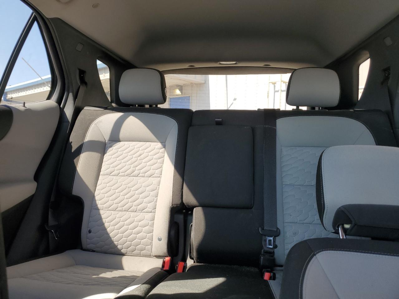 2020 Chevrolet Equinox - Image 10