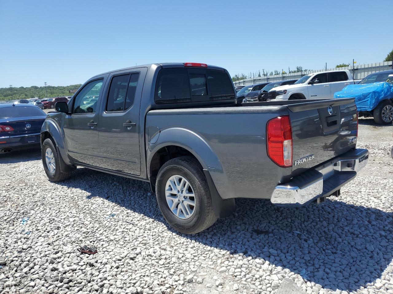 1N6AD0EV0KN713075 2019 NISSAN NAVARA - Image 2