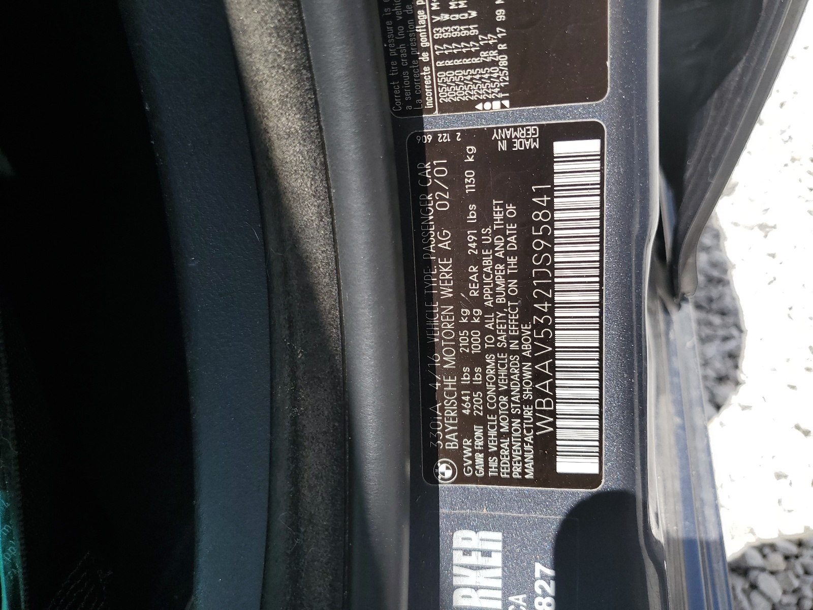 WBAAV53421JS95841 2001 BMW 330 I