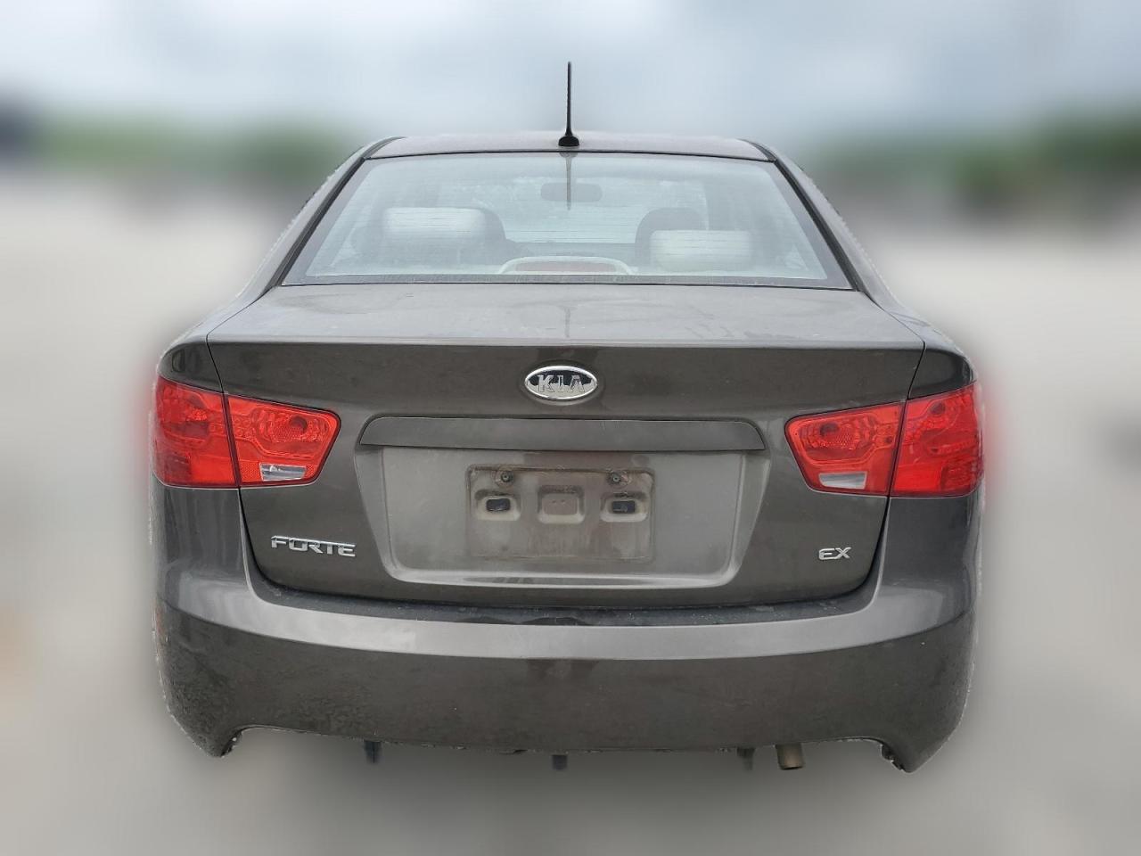 2010 Kia Forte Ex VIN: KNAFU4A23A5817535 Lot: 53910484