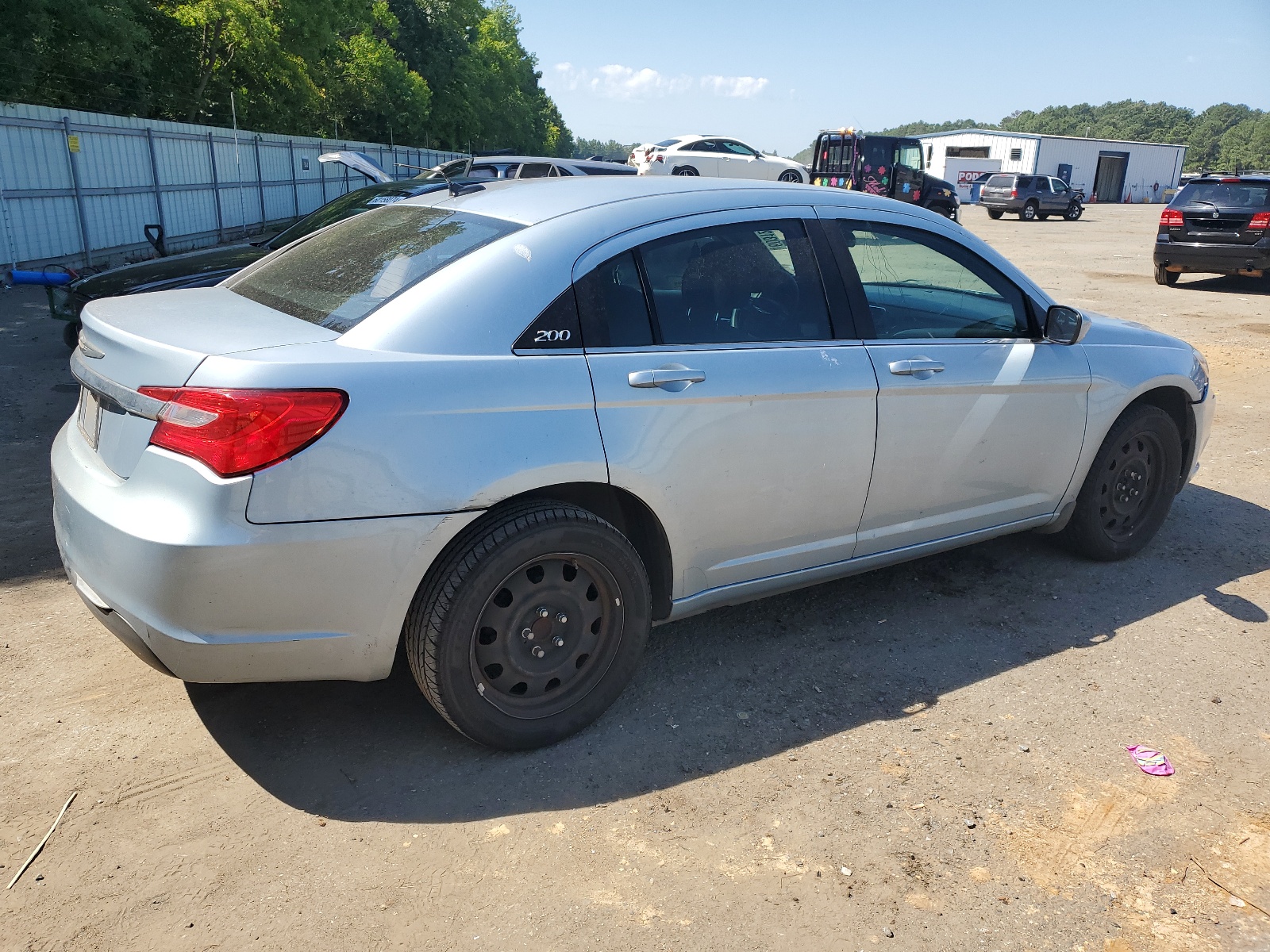 2014 Chrysler 200 Lx vin: 1C3CCBABXEN124307