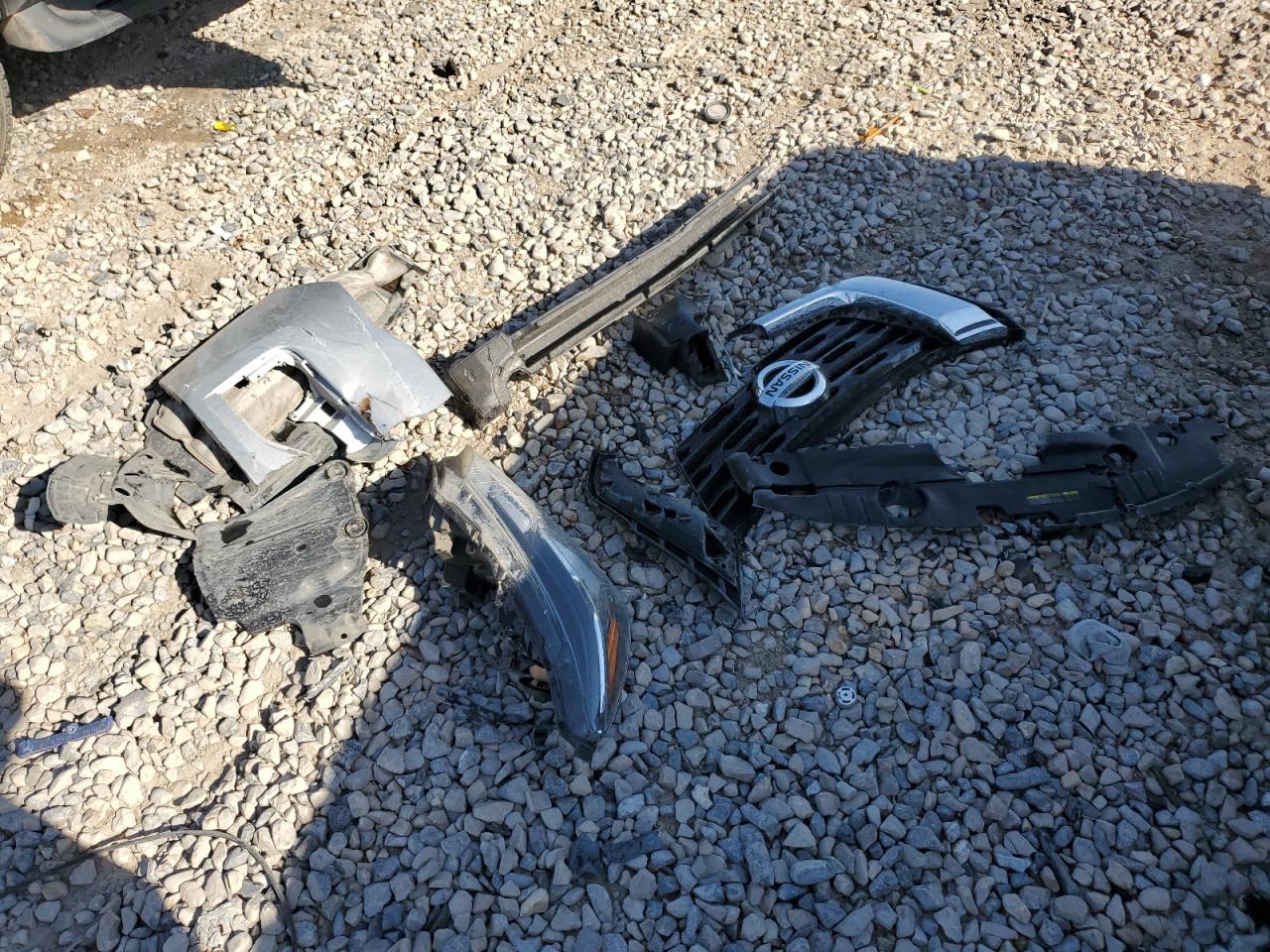 2018 Nissan Pathfinder S VIN: 5N1DR2MN5JC652116 Lot: 60484784