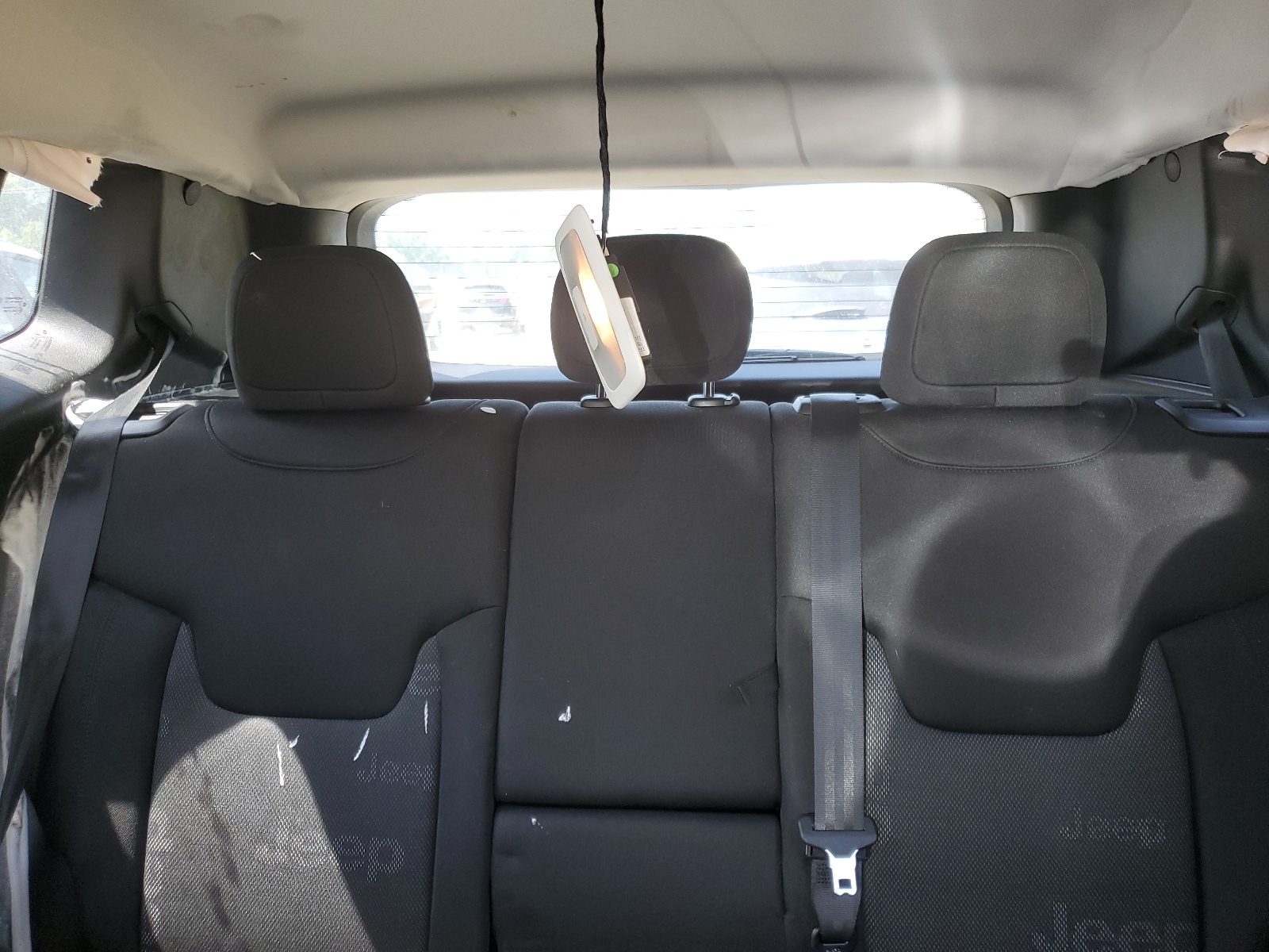 ZACCJABT8FPC26748 2015 Jeep Renegade Latitude