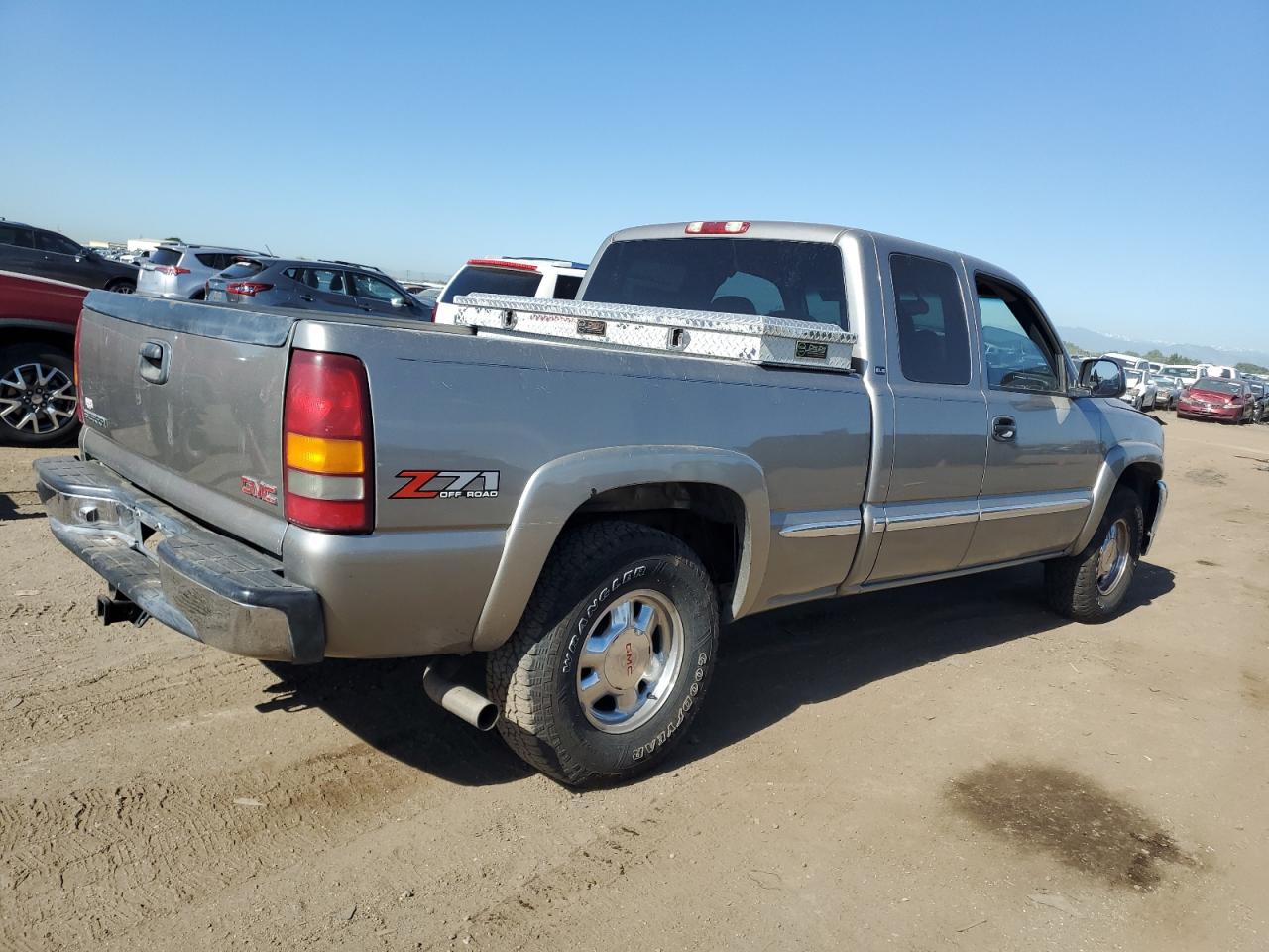 2001 GMC New Sierra K1500 VIN: 2GTEK19T411189566 Lot: 59645874