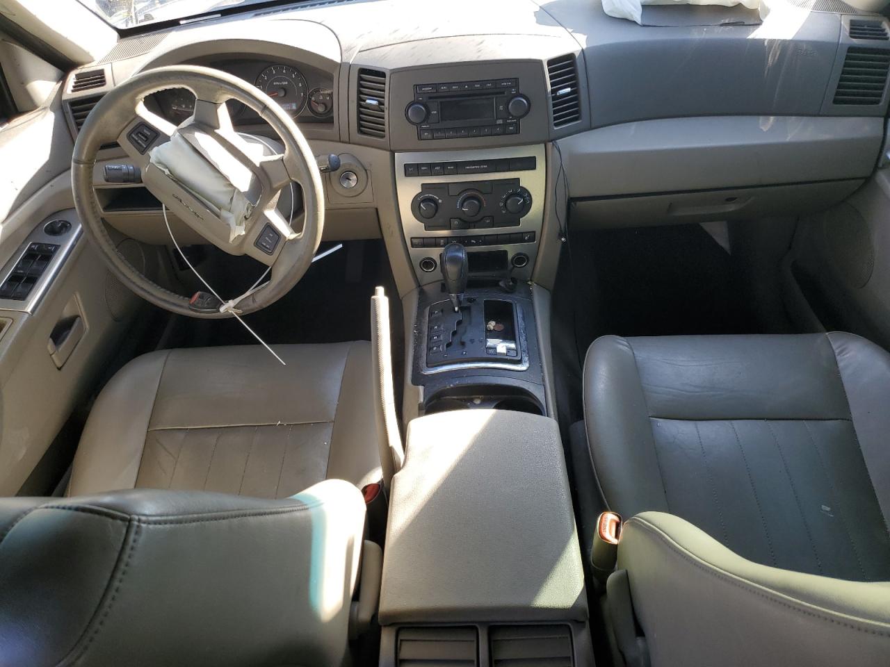 2005 Jeep Grand Cherokee Laredo VIN: 1J4HR48N15C604950 Lot: 58046044