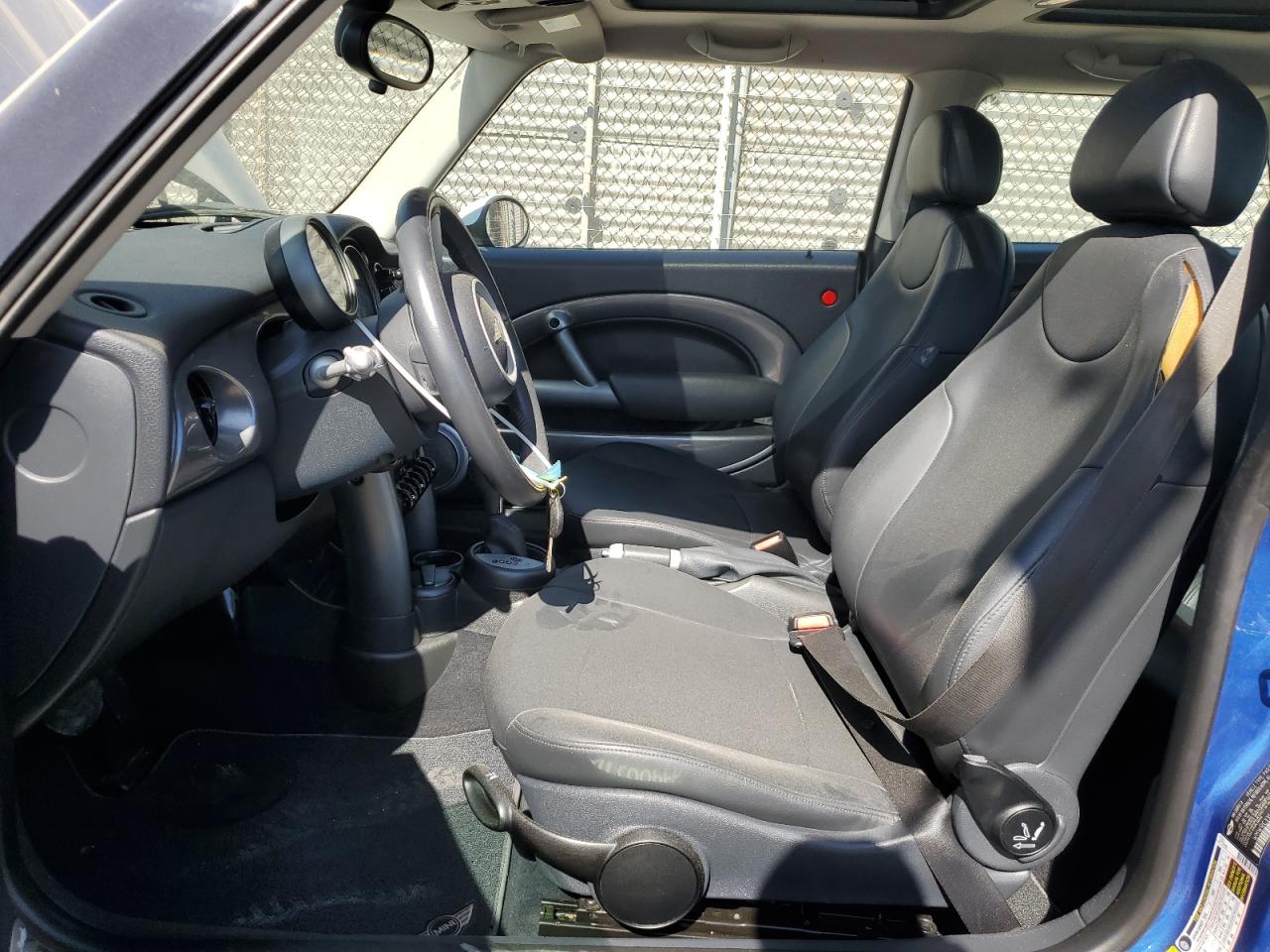 2006 Mini Cooper VIN: WMWRC33586TK15248 Lot: 60933864