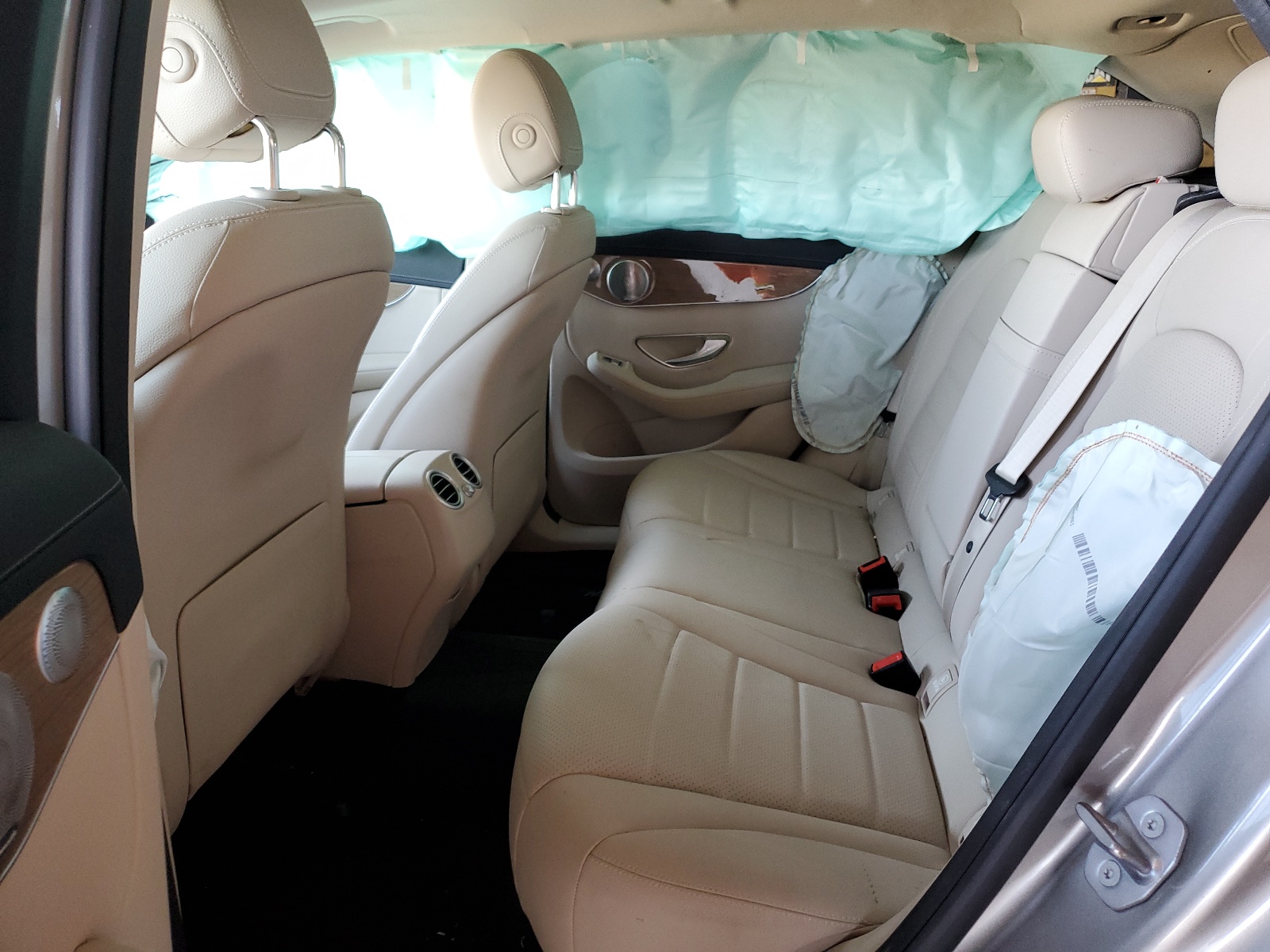 WDC0G4KB4KF563029 2019 Mercedes-Benz Glc 300 4Matic