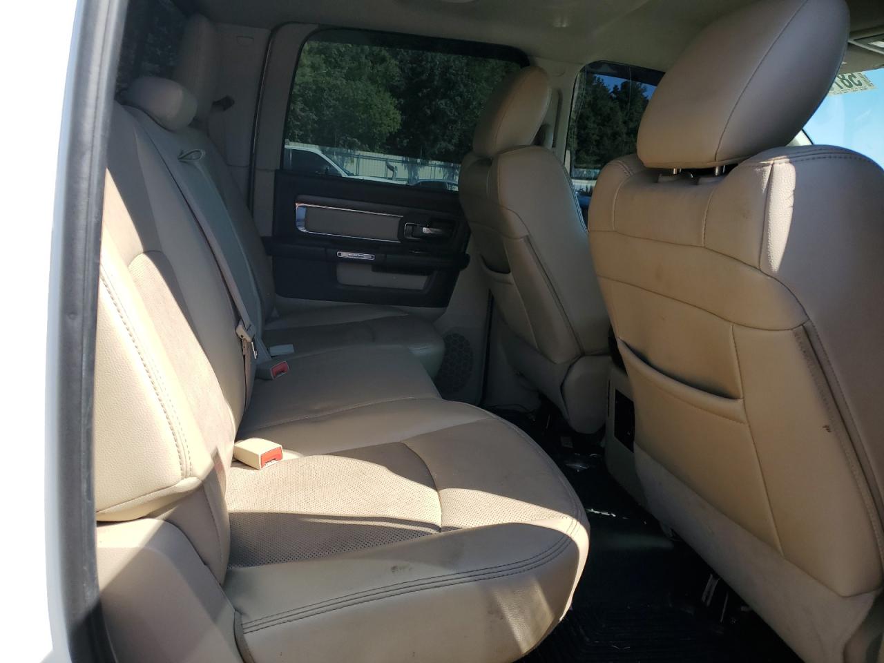 2014 Ram 1500 Laramie VIN: 1C6RR7NT2ES335093 Lot: 62361855