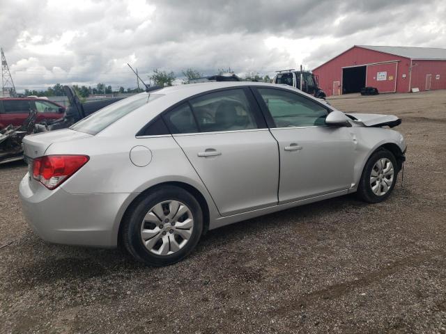 Седани CHEVROLET CRUZE 2015 Сріблястий