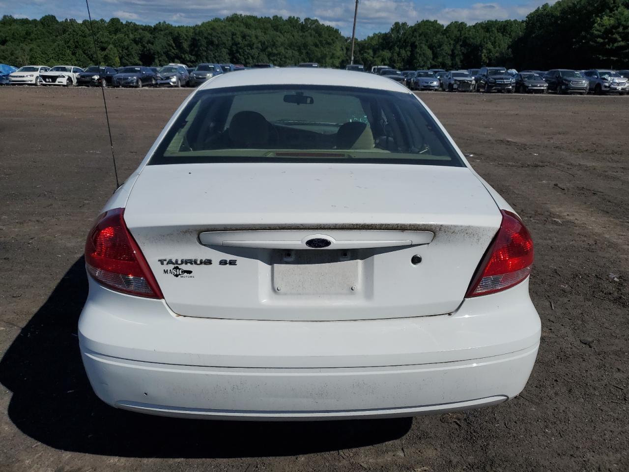 2007 Ford Taurus Se VIN: 1FAFP53U67A111566 Lot: 60025764