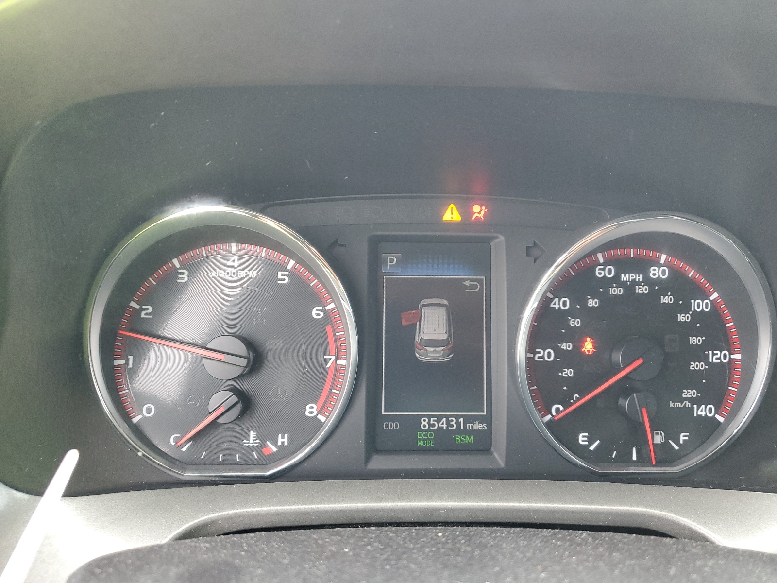 2T3NFREV8HW330067 2017 Toyota Rav4 Se