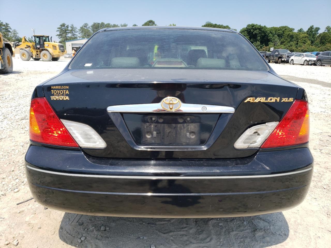 2002 Toyota Avalon Xl VIN: 4T1BF28B32U257671 Lot: 61730854