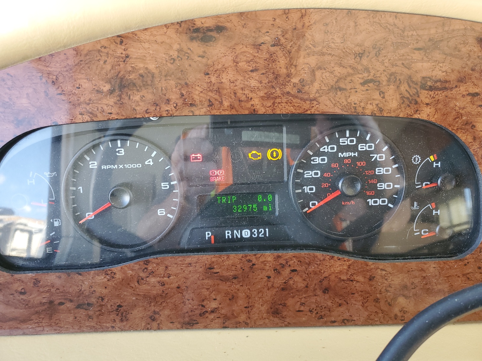 1F6NF53Y490A01784 2010 Damon Daybreak 36Ds Motorhome