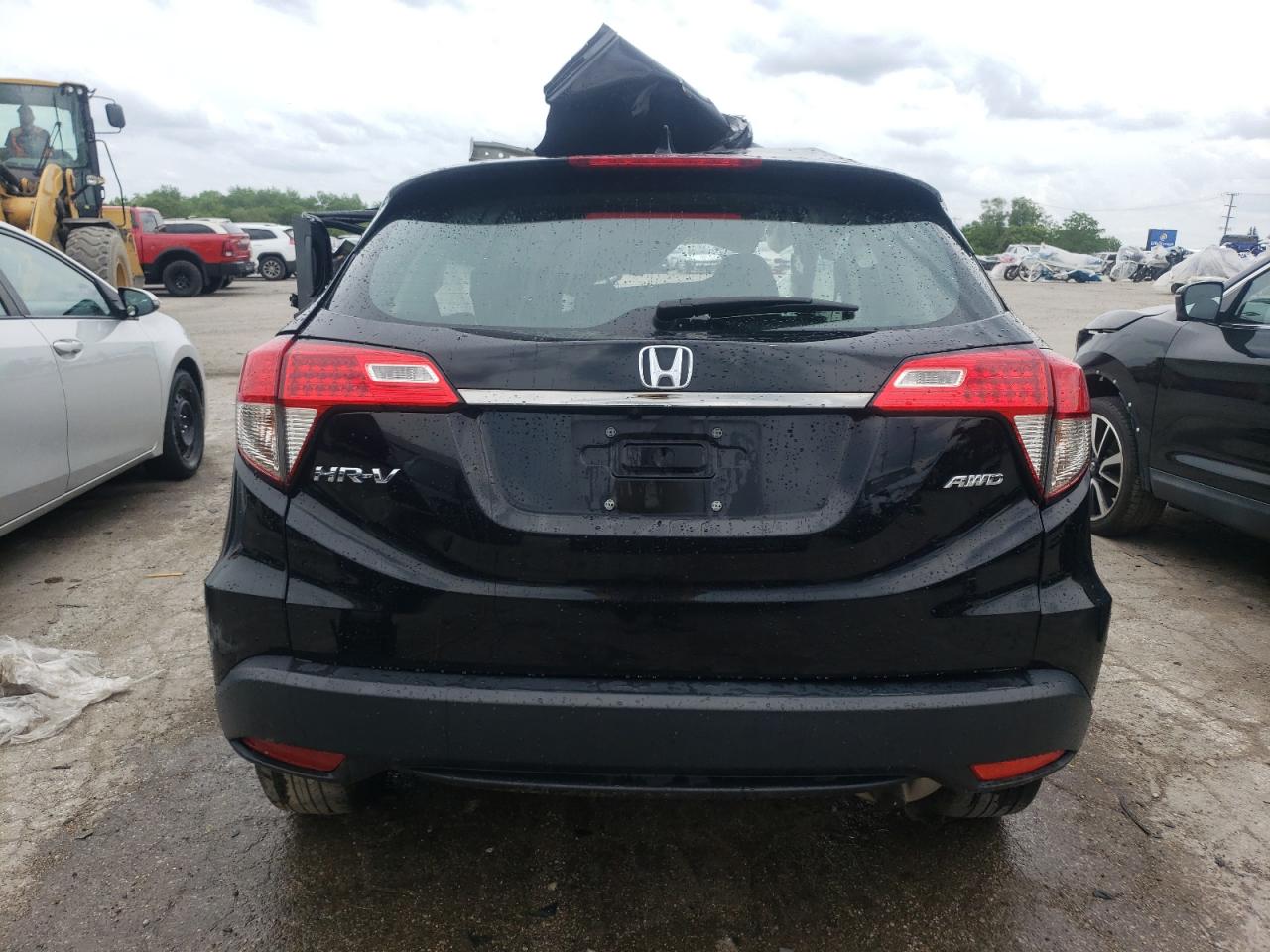 2019 Honda Hr-V Lx VIN: 3CZRU6H38KG702380 Lot: 55626824