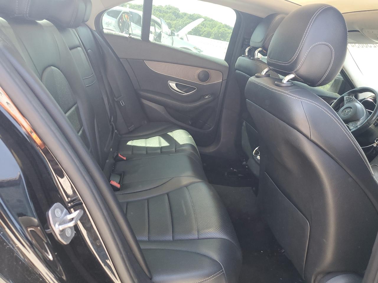 2017 Mercedes-Benz C 300 VIN: 55SWF4JB8HU214942 Lot: 60258834