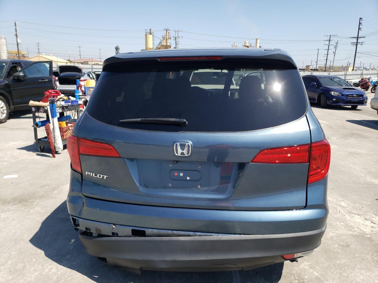 2017 Honda Pilot Lx VIN: 5FNYF5H19HB024810 Lot: 58948004