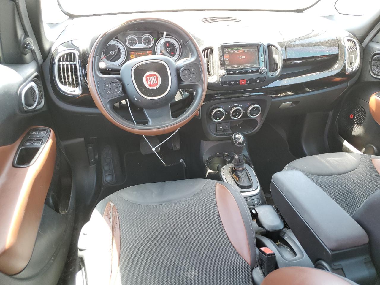 ZFBCFADH7EZ005008 2014 Fiat 500L Trekking