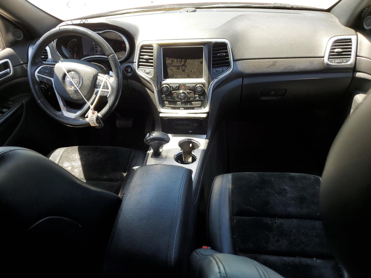 2015 Jeep Grand Cherokee Laredo VIN: 1C4RJFAG6FC924274 Lot: 58079604