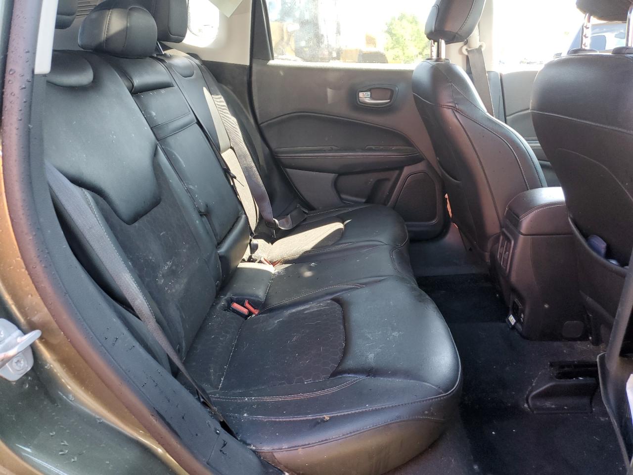 2018 Jeep Compass Latitude VIN: 3C4NJDBB2JT231415 Lot: 58431454