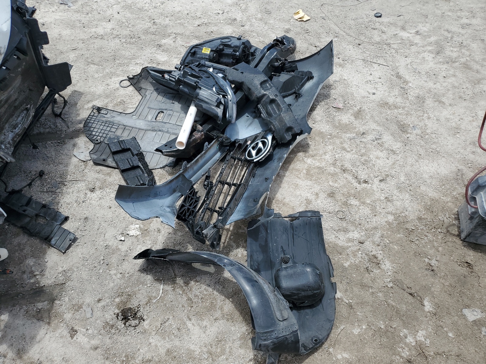 5NPDH4AEXEH495216 2014 Hyundai Elantra Se