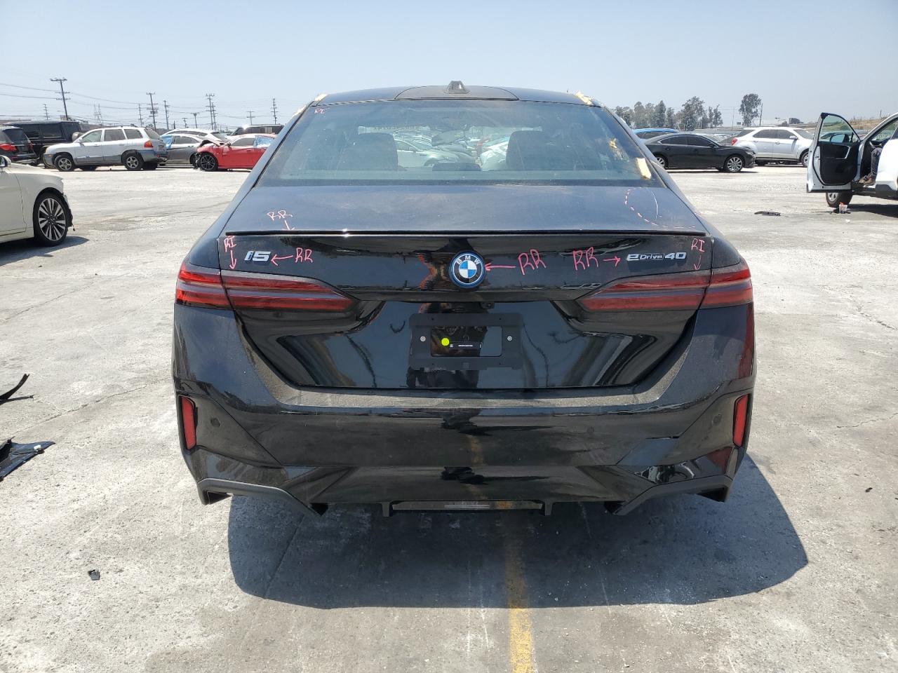 WBY33FK03RCR78698 2024 BMW I5 Edrive 40