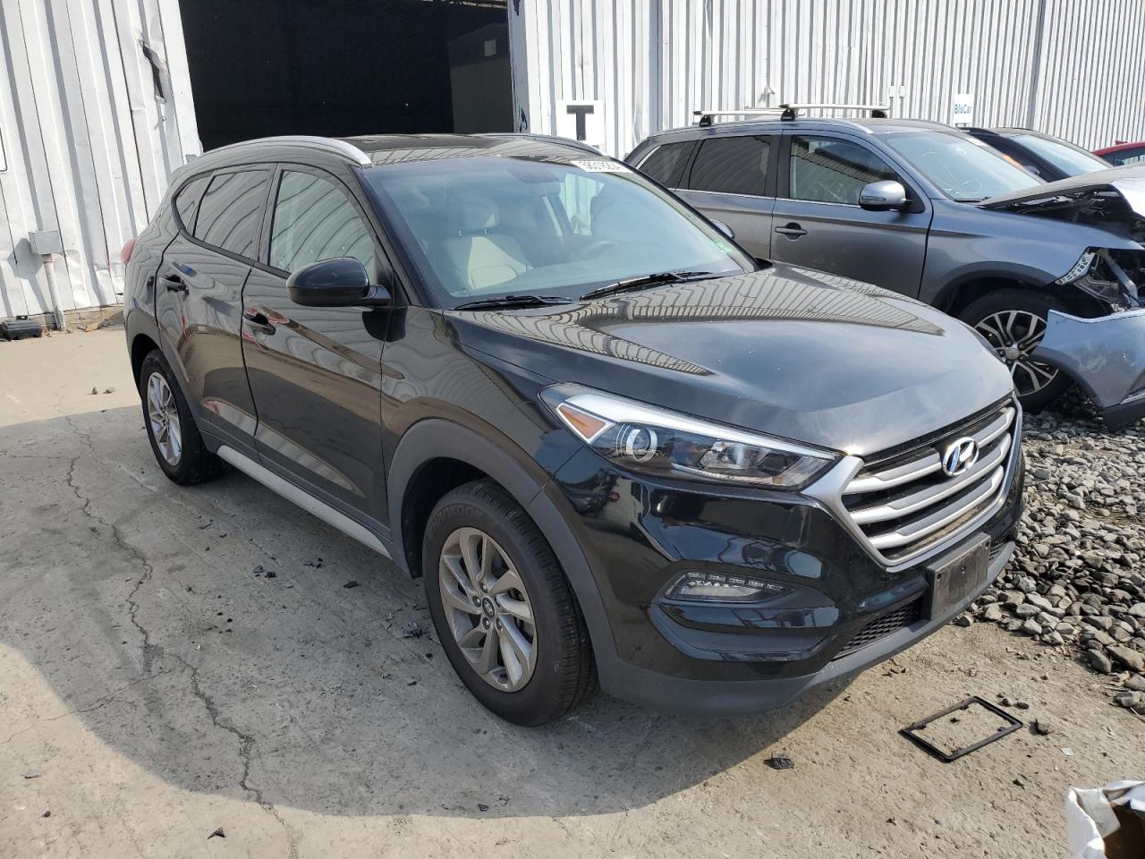 KM8J3CA42JU690645 2018 Hyundai Tucson Sel