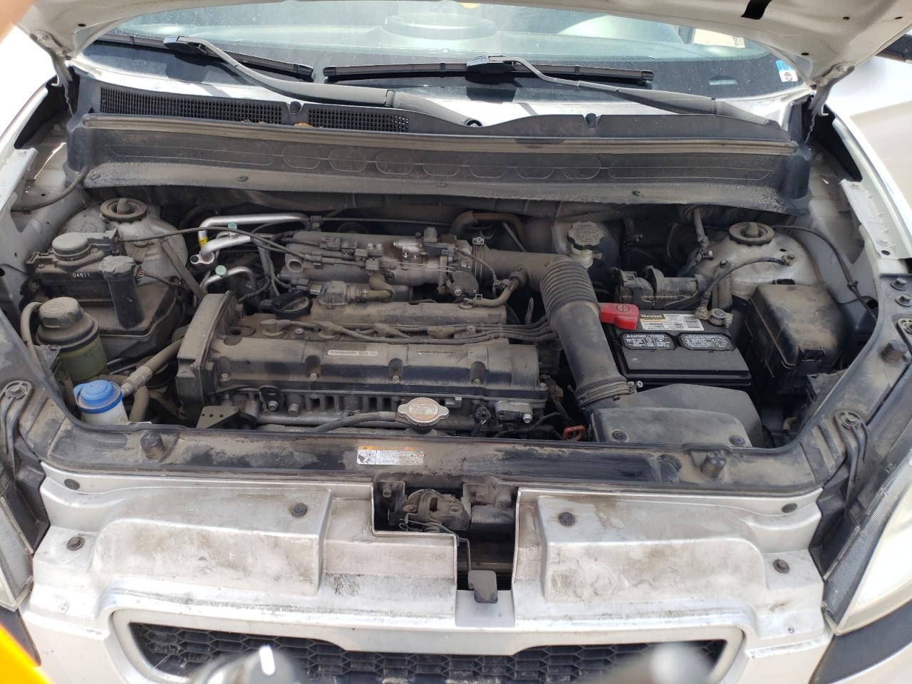 2011 Kia Soul + VIN: KNDJT2A28B7705940 Lot: 60100104