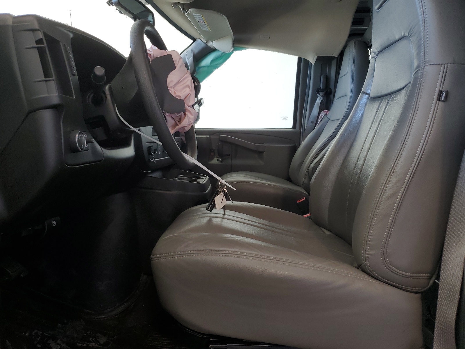 1GCWGAFP3N1275220 2022 Chevrolet Express G2500