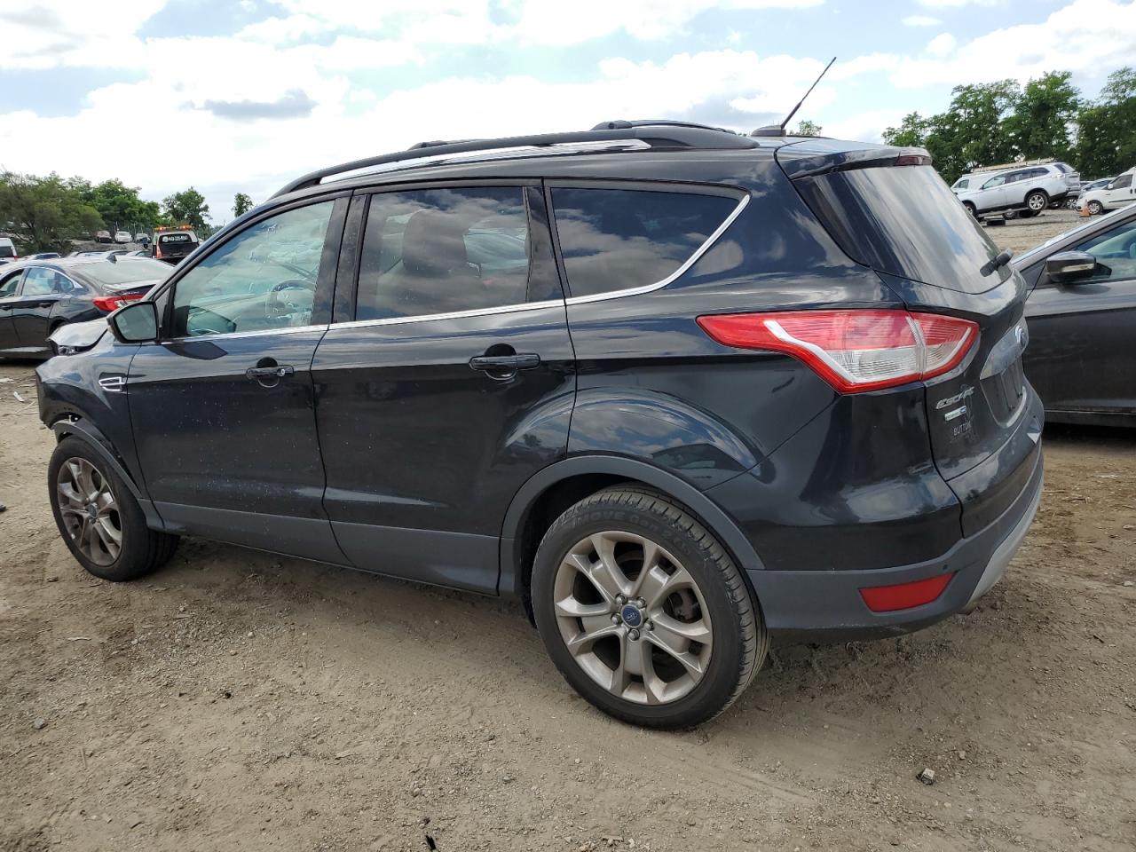 VIN 1FMCU9H96DUD35654 2013 FORD ESCAPE no.2