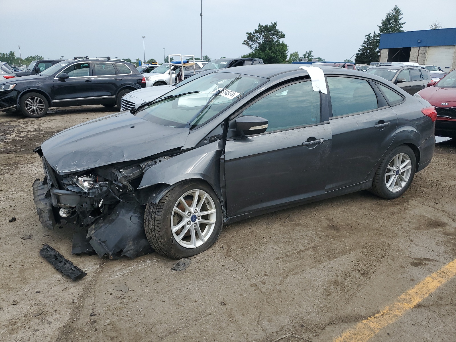 1FADP3F24HL235265 2017 Ford Focus Se