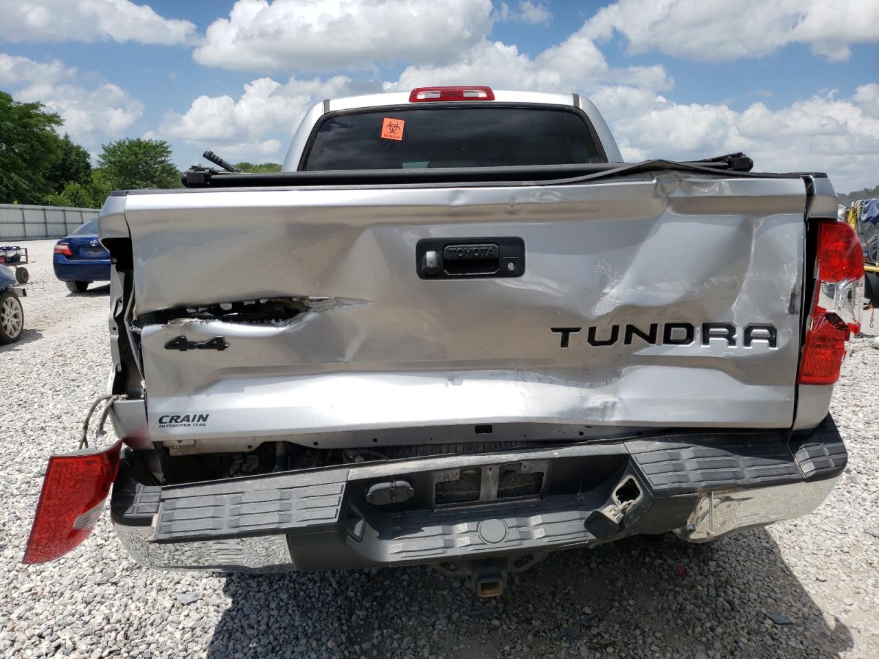 5TFDW5F11JX747600 2018 Toyota Tundra Crewmax Sr5