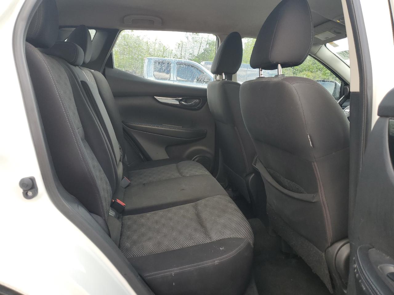 2017 Nissan Rogue Sport S VIN: JN1BJ1CP8HW029990 Lot: 59895034