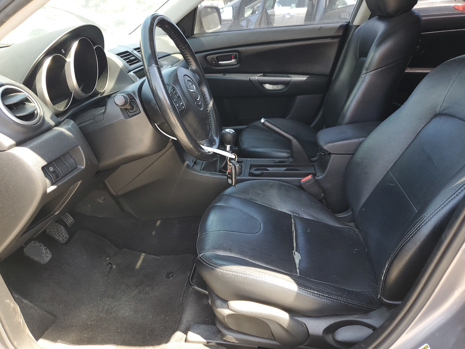 JM1BK344261470714 2006 Mazda 3 Hatchback