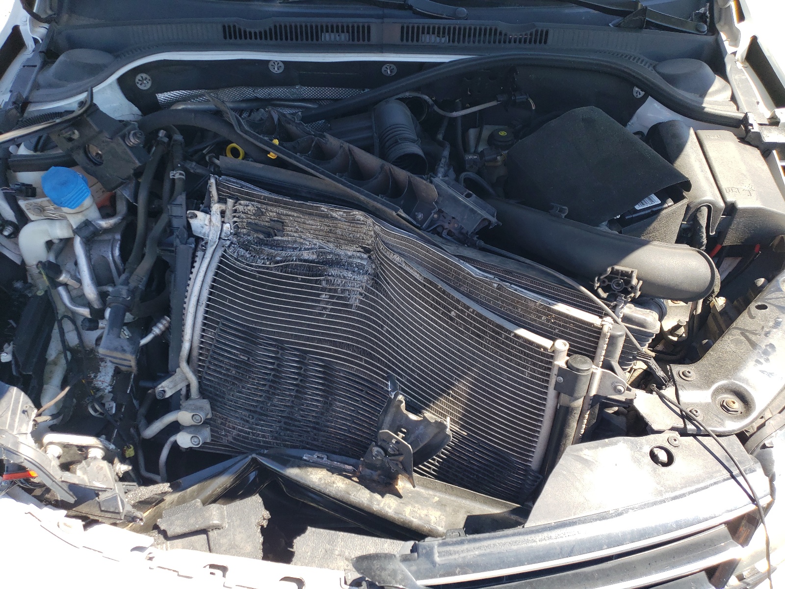 3VWD67AJ4GM350431 2016 Volkswagen Jetta Se