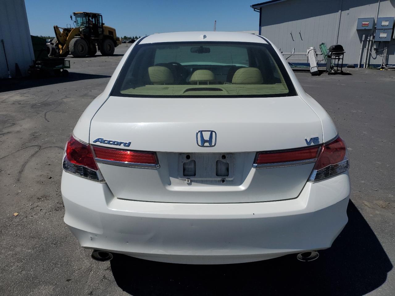 1HGCP3F82BA032227 2011 Honda Accord Exl