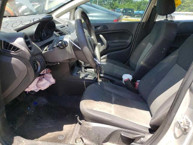 Sedans FORD FIESTA 2017 Silver