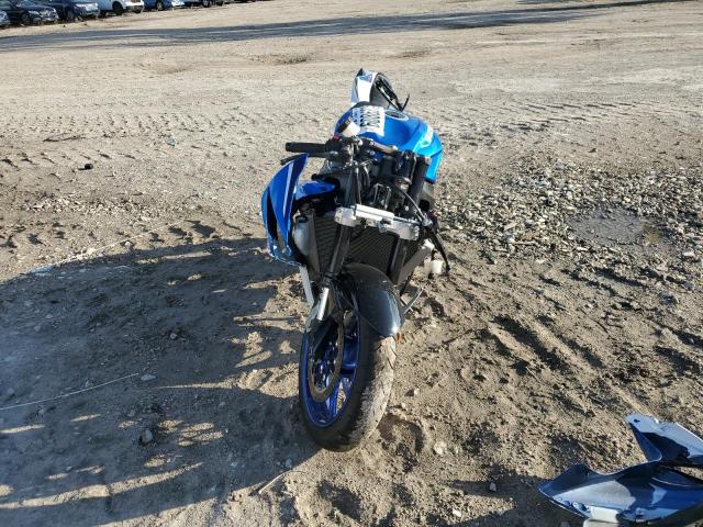 2024 SUZUKI GSX-R600 