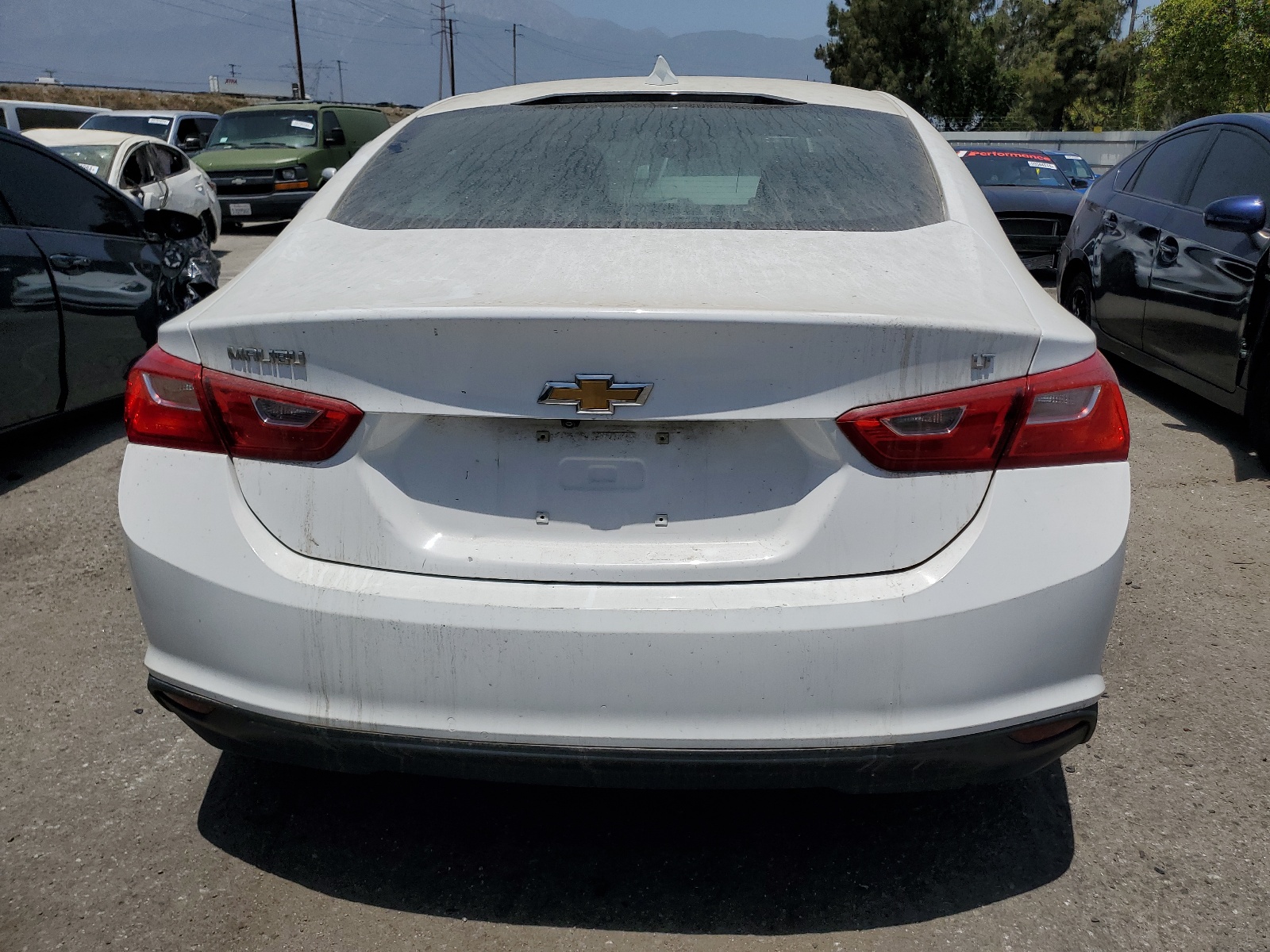 1G1ZD5ST4JF254110 2018 Chevrolet Malibu Lt