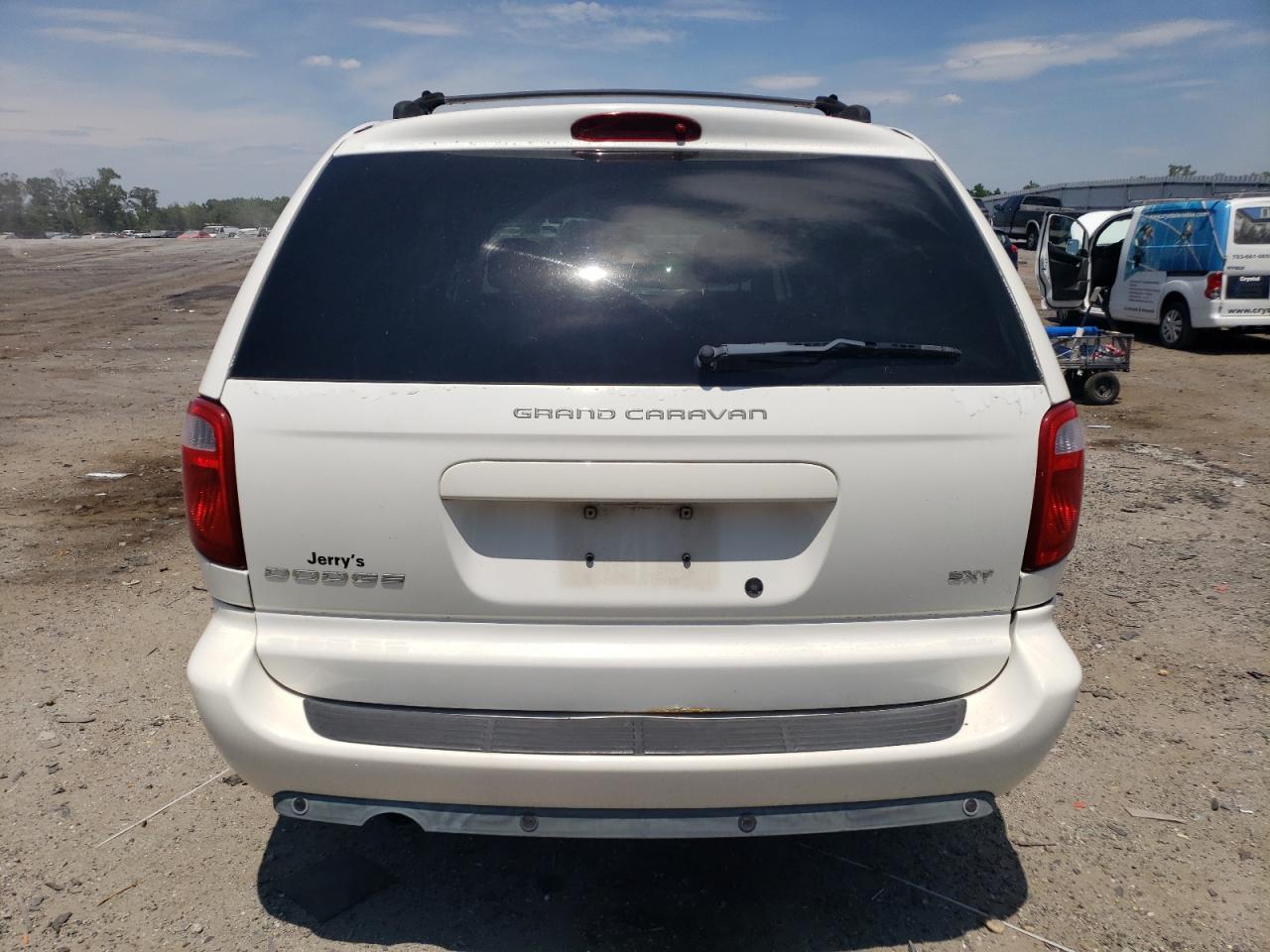 2005 Dodge Grand Caravan Sxt VIN: 2D8GP44L95R259560 Lot: 60692494