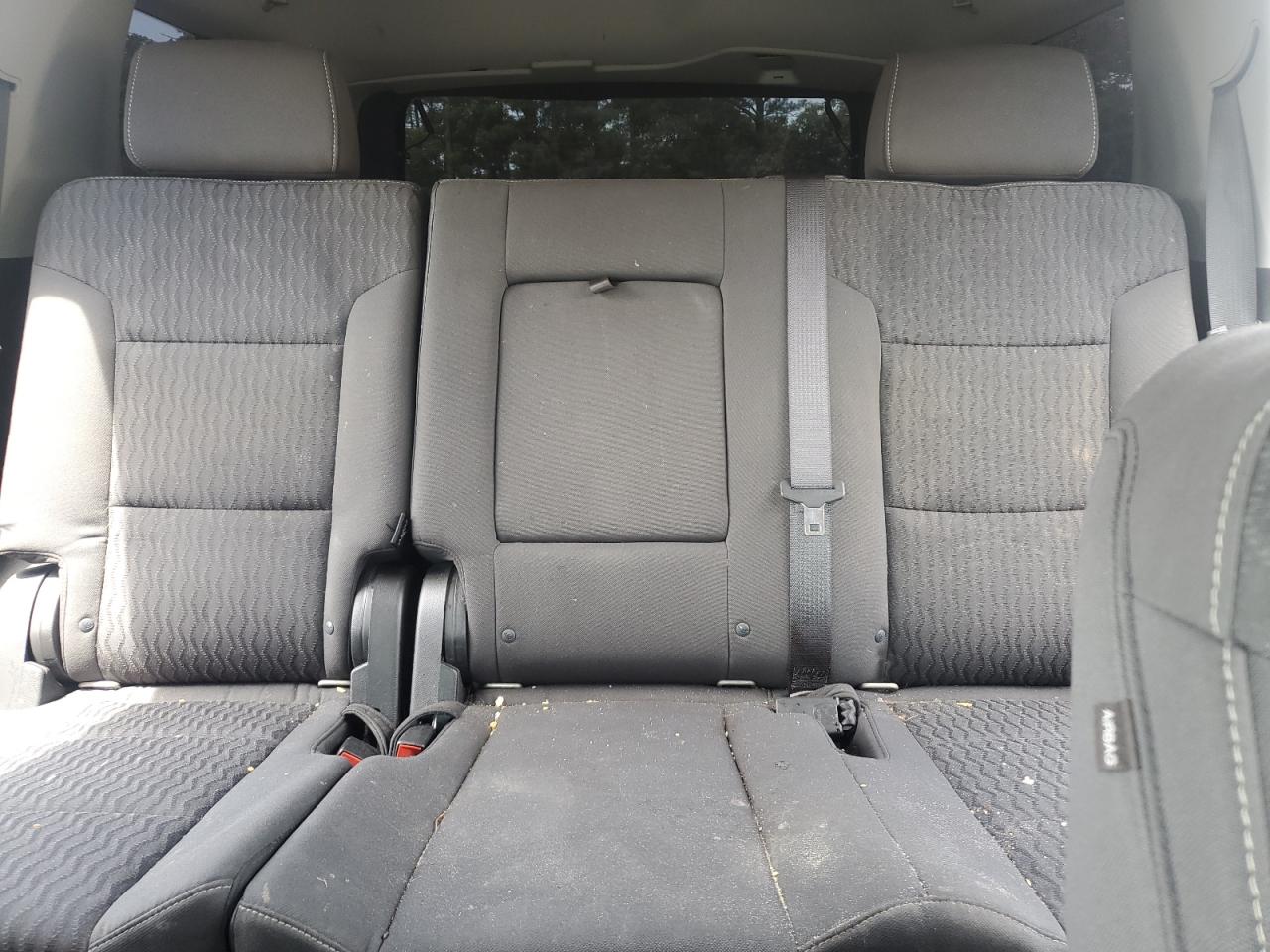 2019 Chevrolet Tahoe K1500 Ls VIN: 1GNSKAKC2KR238499 Lot: 61006044