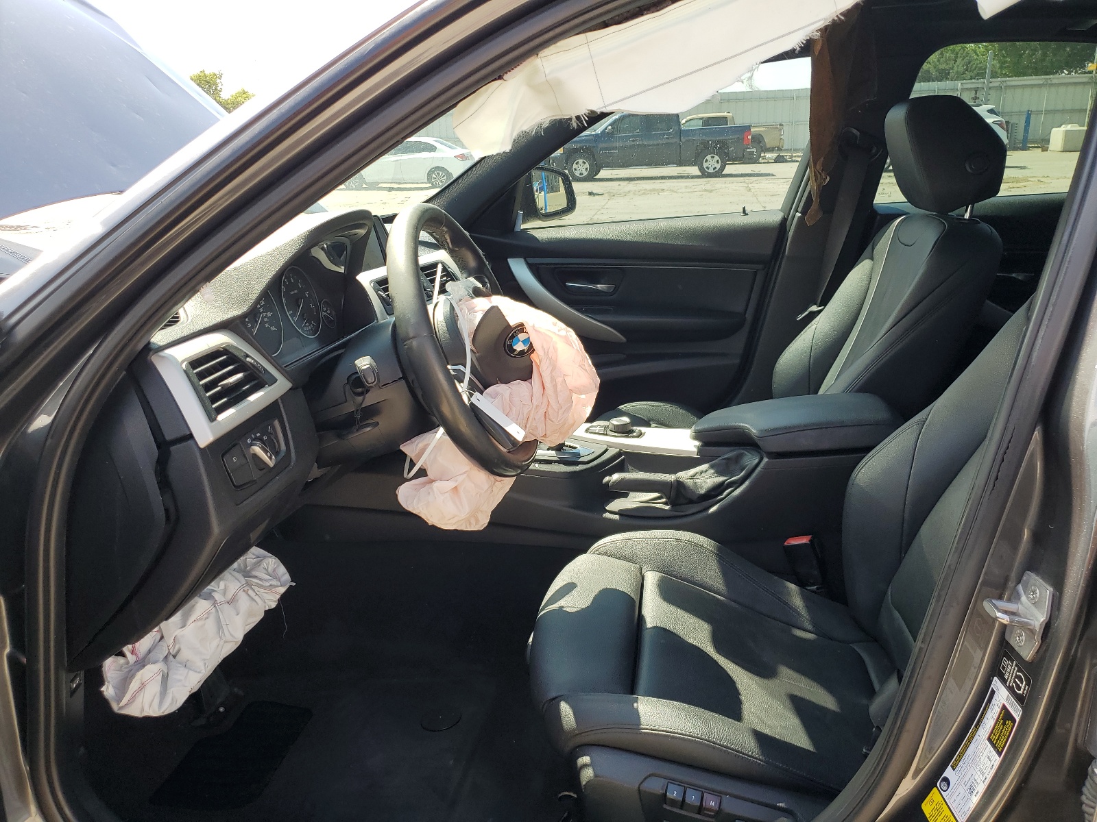 WBA3B1C56EP679952 2014 BMW 320 I