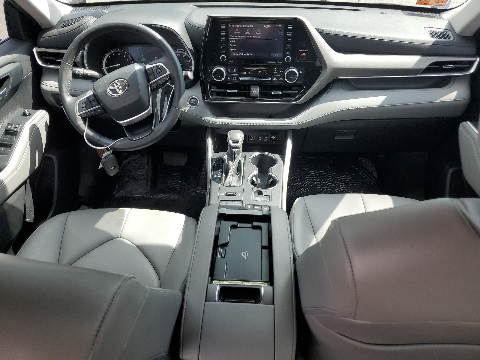 5TDHZRBHXNS593936 2022 Toyota Highlander Xle