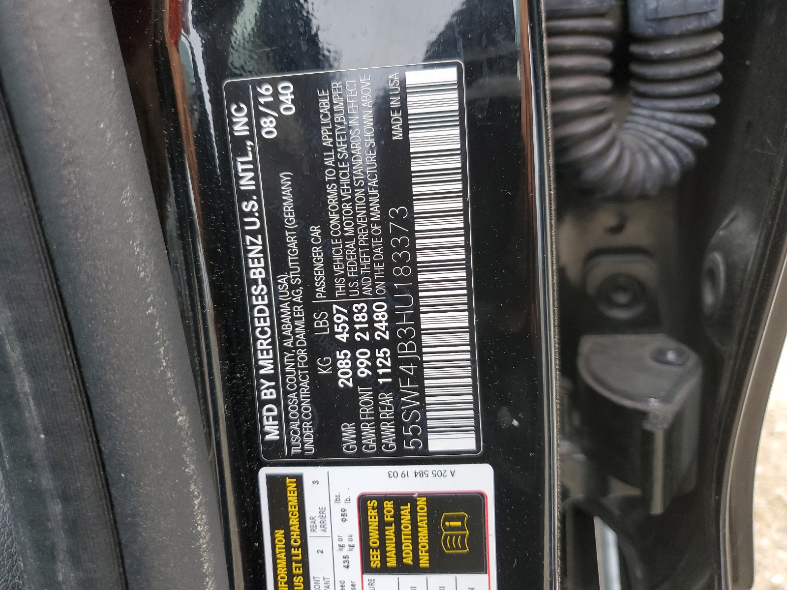 55SWF4JB3HU183373 2017 Mercedes-Benz C 300