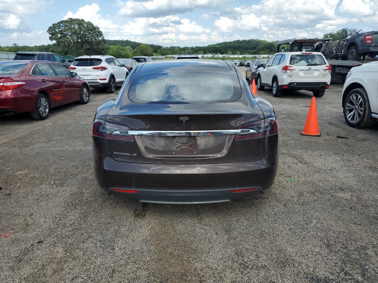 5YJSA1DN4DFP06073 2013 Tesla Model S