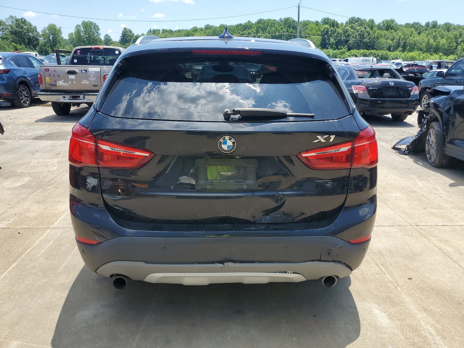 WBXHT3C31GP888067 2016 BMW X1 xDrive28I