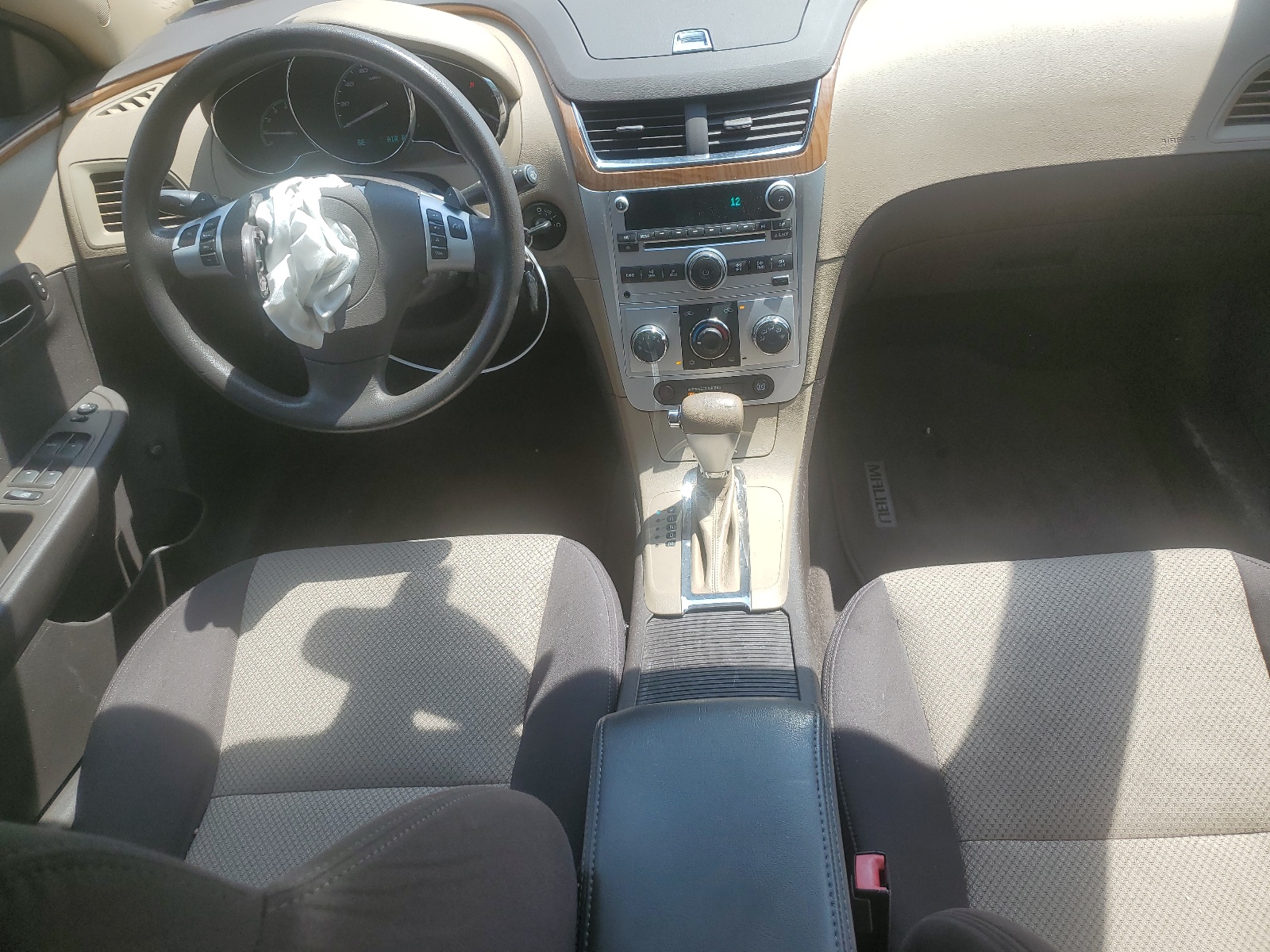 1G1ZC5EB6AF242627 2010 Chevrolet Malibu 1Lt