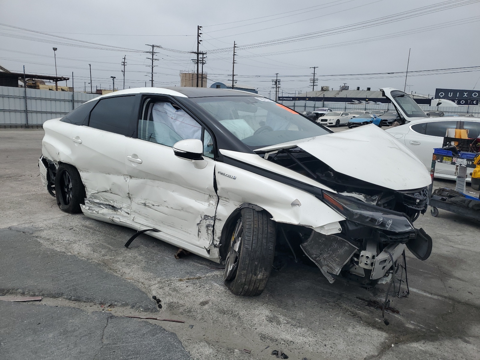 2018 Toyota Mirai vin: JTDBVRBD2JA004450