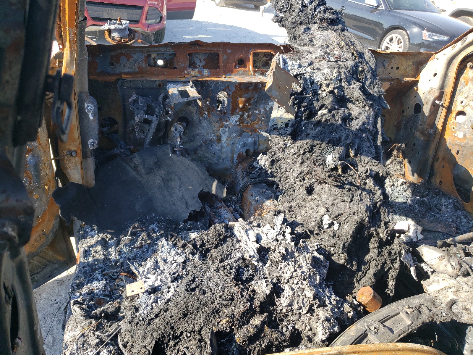 1FMSK7DH8MGA61391 2021 Ford Explorer Xlt