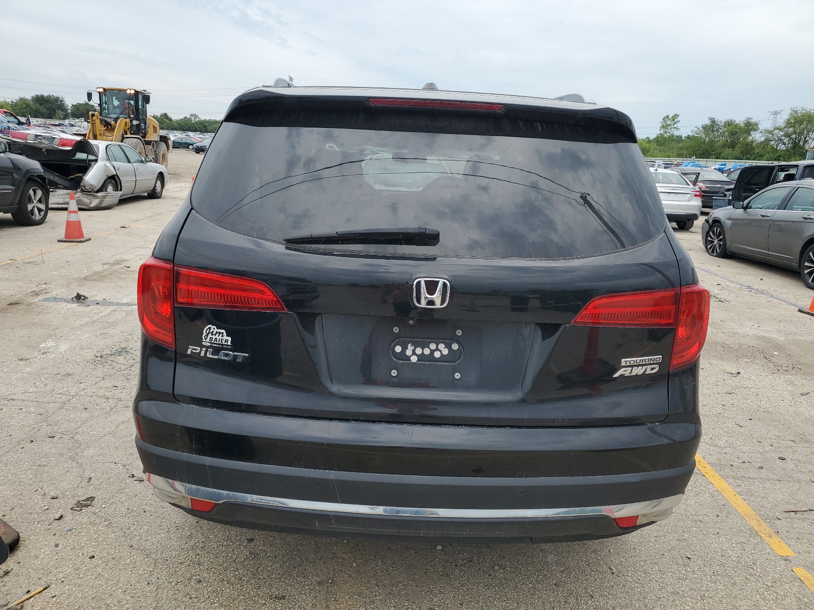 5FNYF6H92GB023945 2016 Honda Pilot Touring