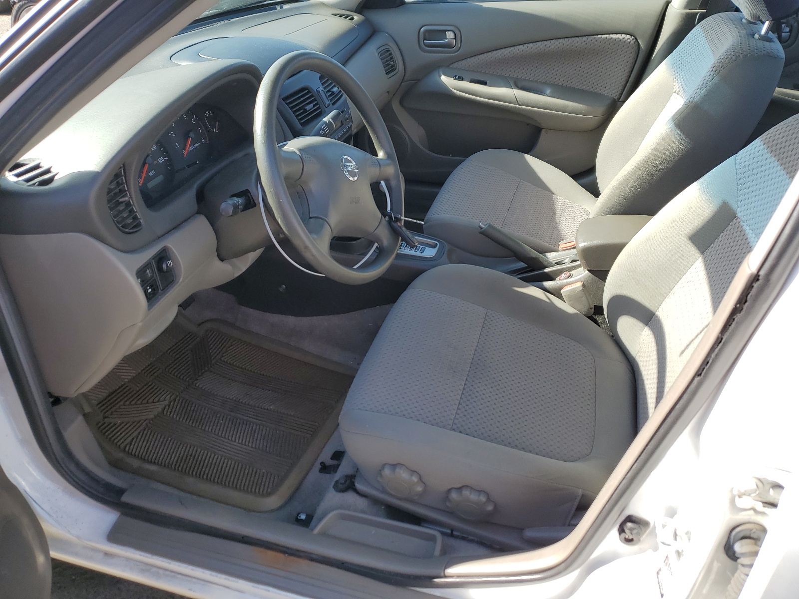 3N1CB51D04L890100 2004 Nissan Sentra 1.8